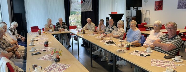 Foto’s  van verjaardag 80- en 90jarigen